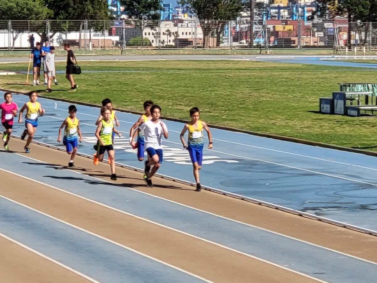 Carrera de categoría Sub-12 en Algeciras