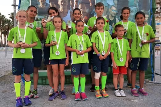 Excelente viernes de farolillos · Atletismo Inmaculada